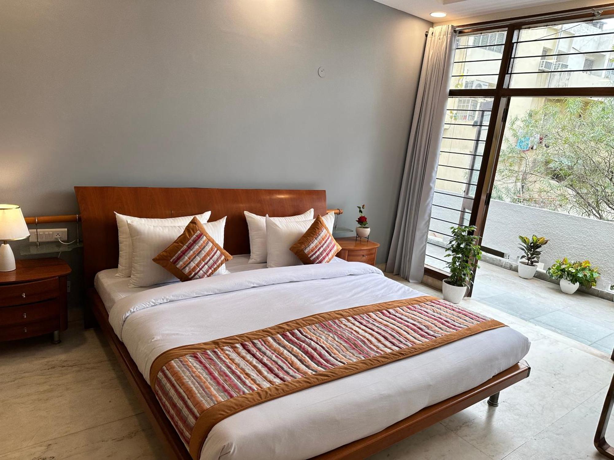 Grove Residency Hauz Khas New Delhi Couple Friendly Hotel Buitenkant foto