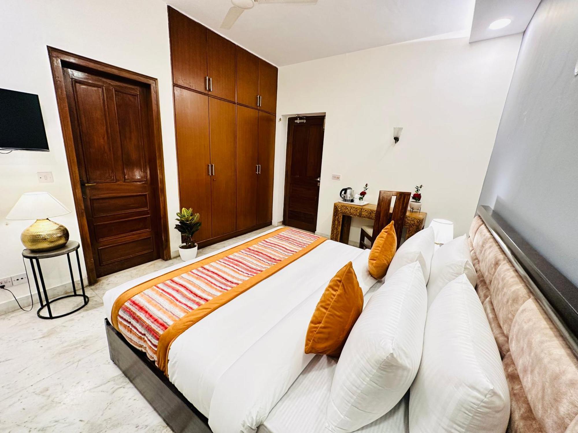 Grove Residency Hauz Khas New Delhi Couple Friendly Hotel Buitenkant foto